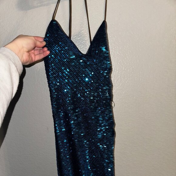 Dresses & Skirts - Sparkly Blue Dress Size 5